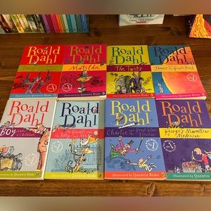 Ronald Dahl set of 8 classic books